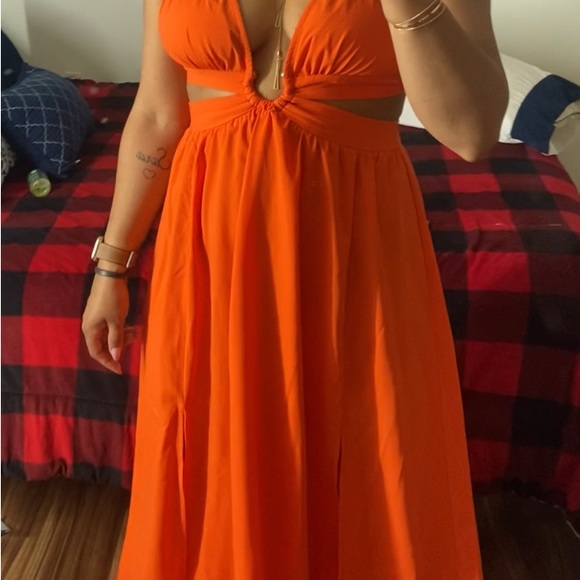 I'm selling the green one because I bought it small - Picture 3 of 3